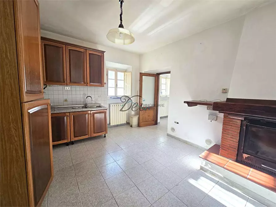 Immagine 8 di Porzione di casa in vendita  in Via dei bacci a Lucca