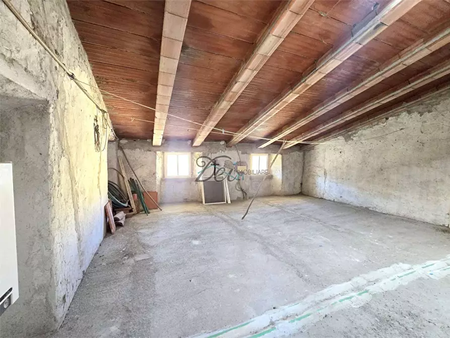 Immagine 24 di Porzione di casa in vendita  in Via dei bacci a Lucca