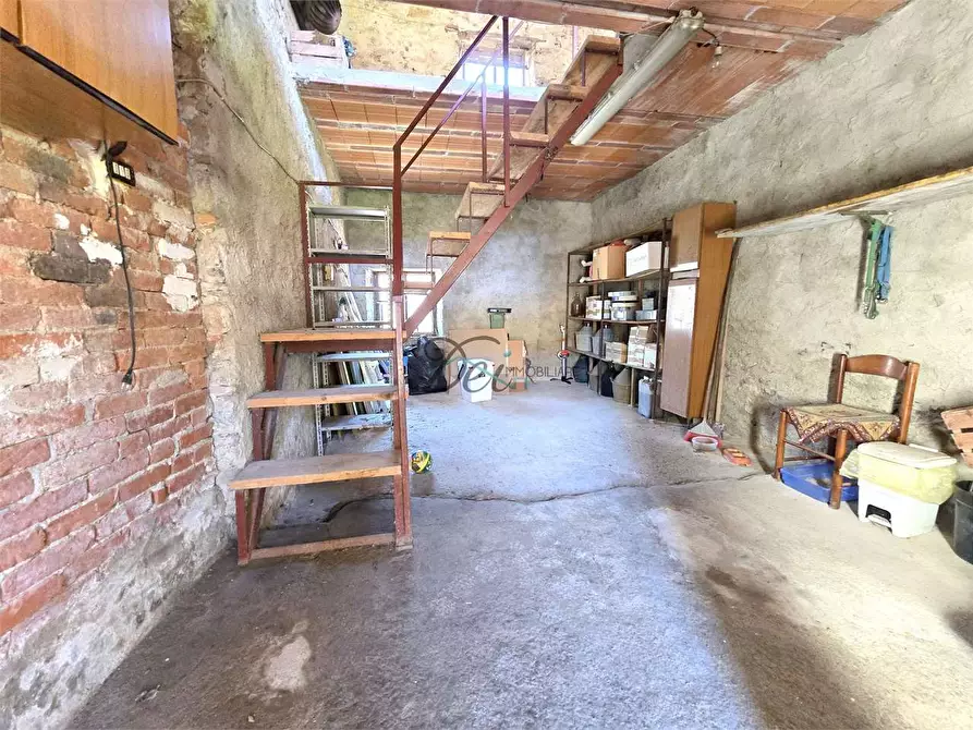 Immagine 29 di Porzione di casa in vendita  in Via dei bacci a Lucca