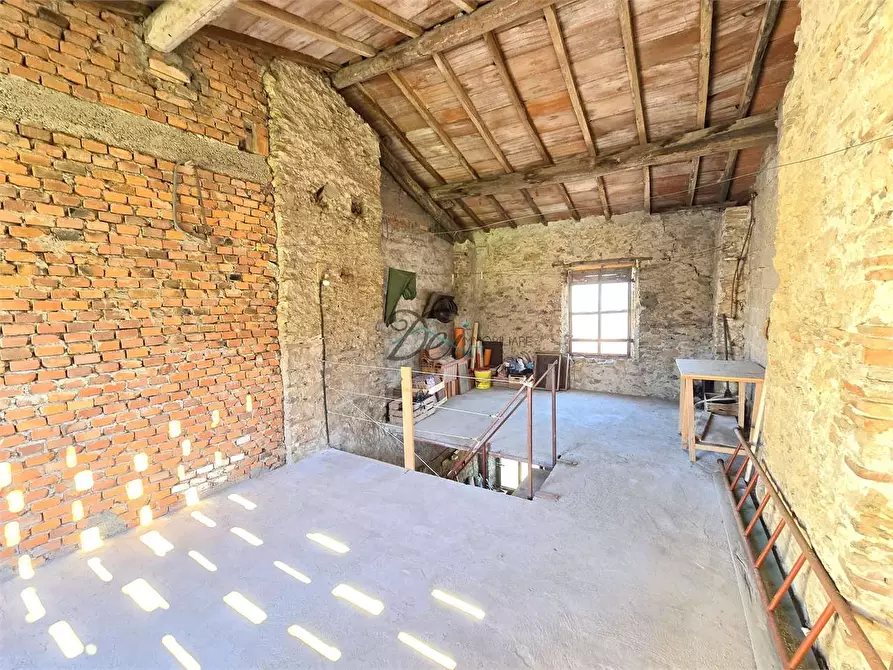 Immagine 32 di Porzione di casa in vendita  in Via dei bacci a Lucca