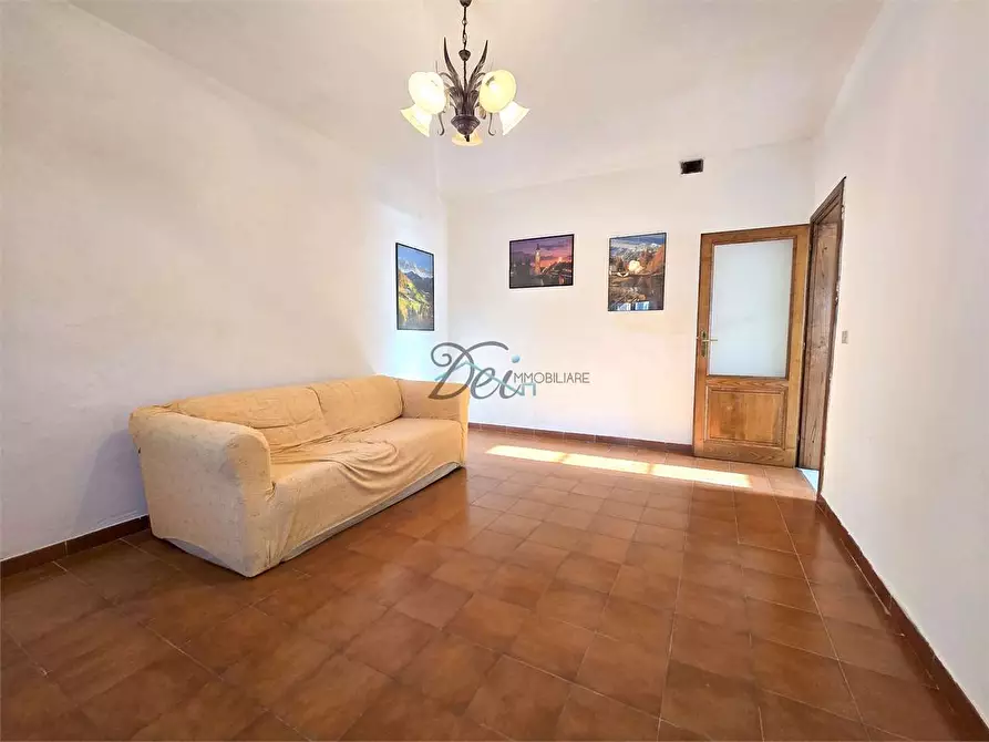 Immagine 3 di Porzione di casa in vendita  in Via dei bacci a Lucca