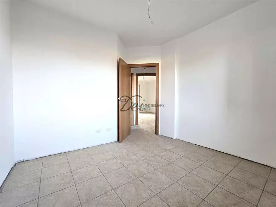 Immagine 11 di Appartamento in vendita  in Via del Borghetto  a Lucca