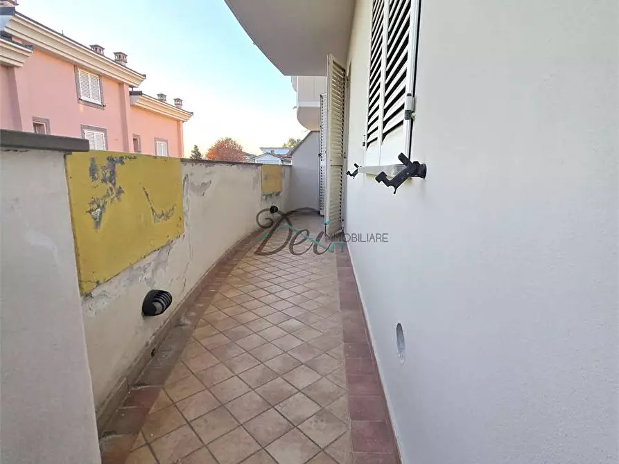 Immagine 7 di Appartamento in vendita  in Via del Borghetto  a Lucca