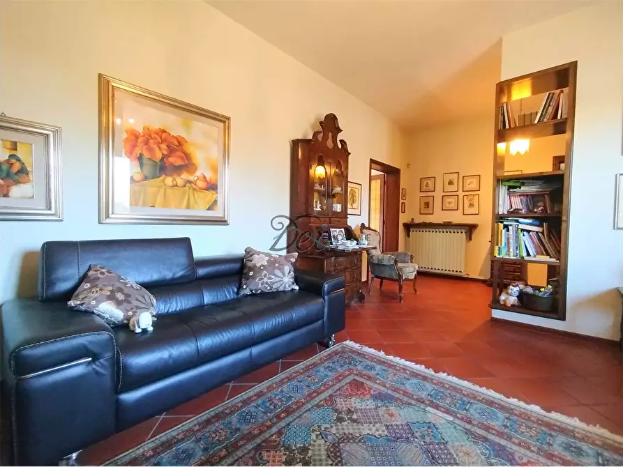 Immagine 11 di Villa in vendita  in via dei giomi a Capannori