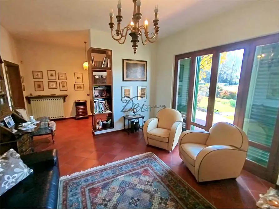 Immagine 12 di Villa in vendita  in via dei giomi a Capannori