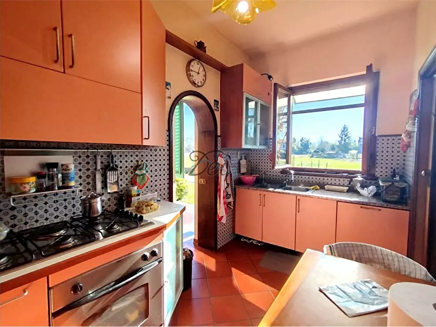 Immagine 16 di Villa in vendita  in via dei giomi a Capannori