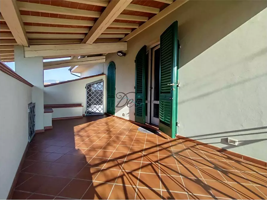 Immagine 27 di Villa in vendita  in via dei giomi a Capannori