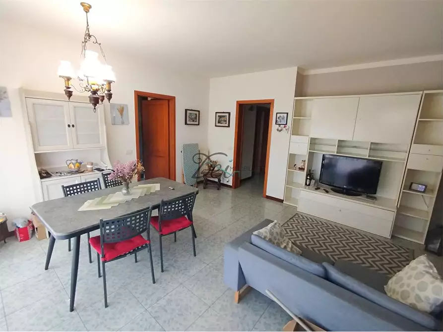 Immagine 7 di Casa bifamiliare in vendita  in via pesciatina  705 a Lucca