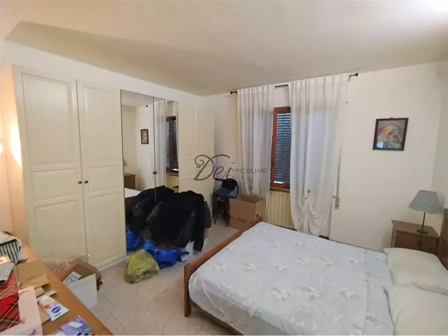 Immagine 11 di Casa bifamiliare in vendita  in via pesciatina  705 a Lucca