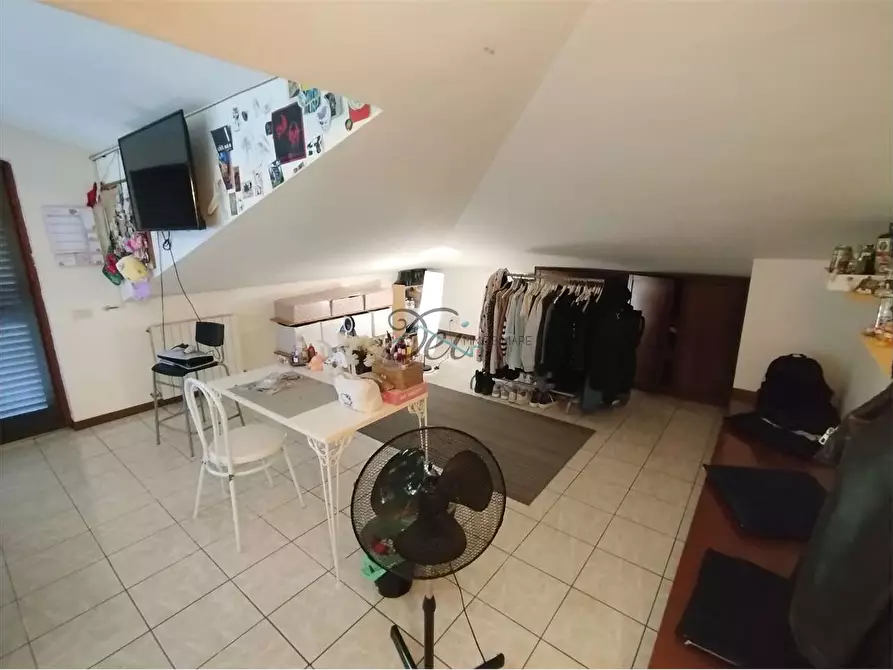 Immagine 15 di Casa bifamiliare in vendita  in via pesciatina  705 a Lucca