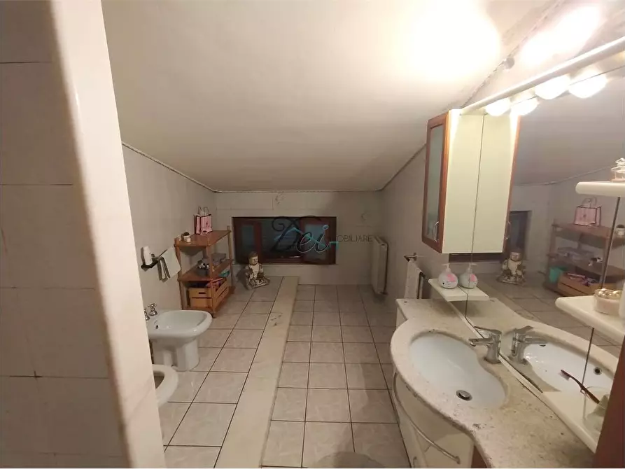 Immagine 22 di Casa bifamiliare in vendita  in via pesciatina  705 a Lucca