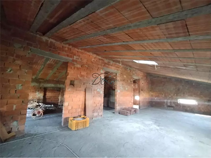 Immagine 41 di Villa in vendita  in Via della santissima annunziata  a Lucca