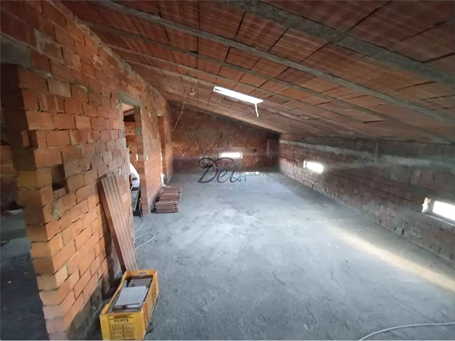 Immagine 42 di Villa in vendita  in Via della santissima annunziata  a Lucca