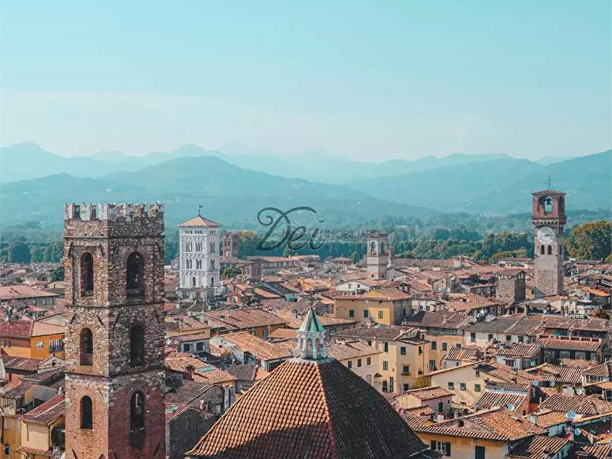 Immagine 9 di Terreno edificabile in vendita  a Lucca