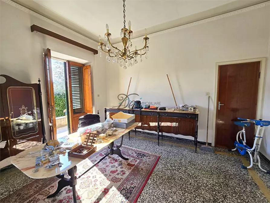 Immagine 13 di Villa in vendita  in Via Traversa  a Capannori