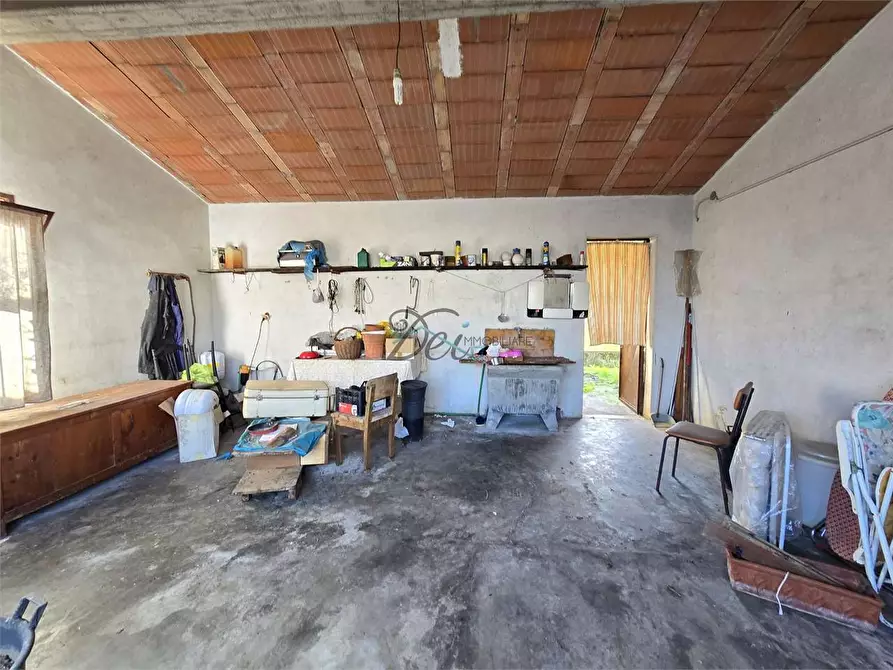 Immagine 31 di Villa in vendita  in Via Traversa  a Capannori