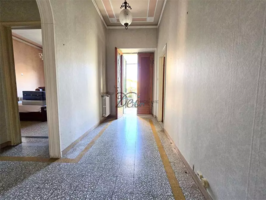 Immagine 7 di Villa in vendita  in Via Traversa  a Capannori