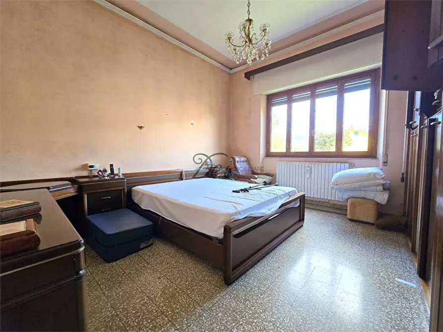 Immagine 18 di Villa in vendita  in Via Traversa  a Capannori