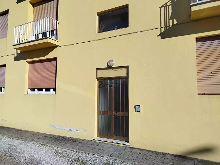 Immagine 26 di Appartamento in vendita  in via san donnino a Capannori