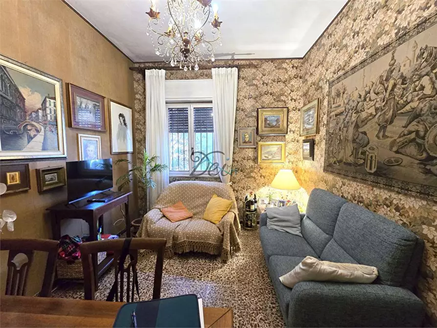 Immagine 9 di Porzione di casa in vendita  in Via della cateratta a Capannori