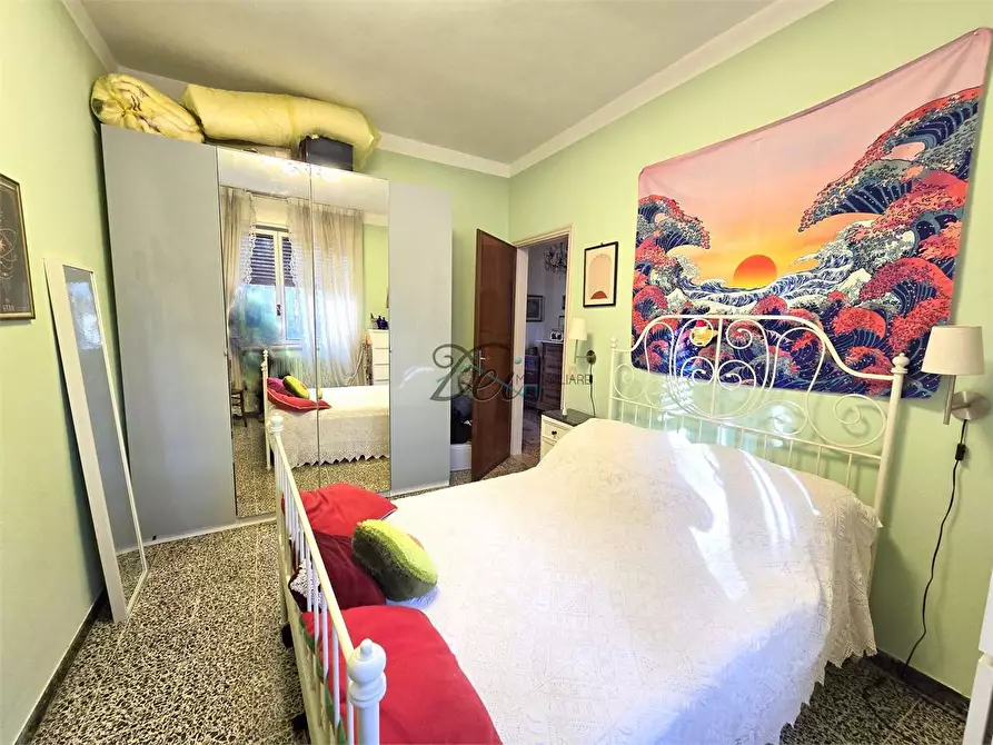 Immagine 14 di Porzione di casa in vendita  in Via della cateratta a Capannori