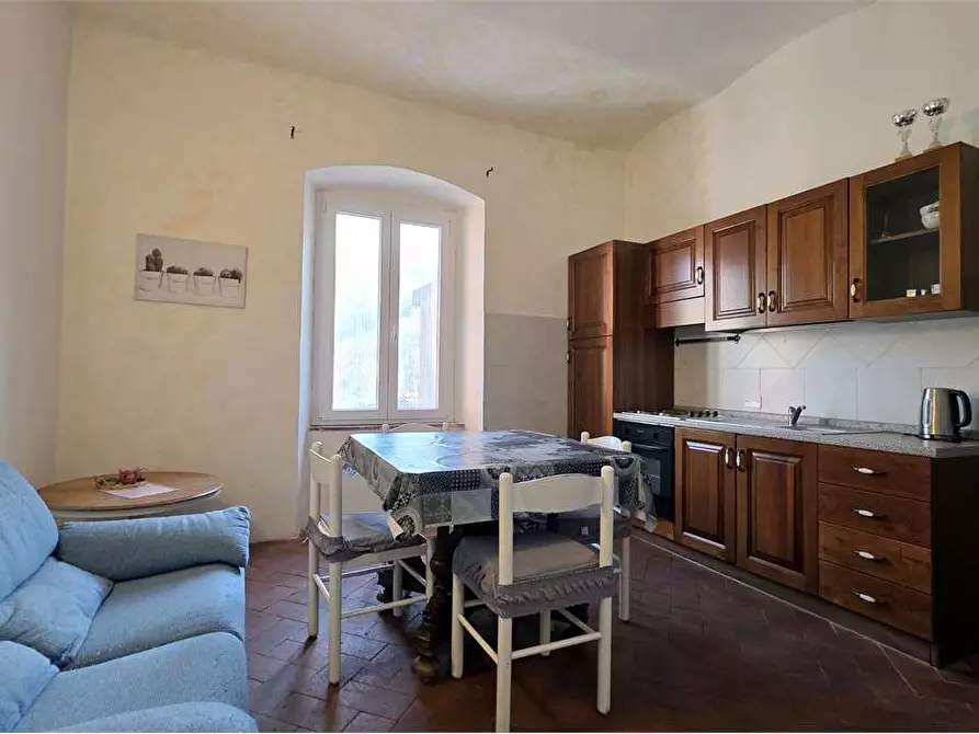 Immagine 13 di Casa indipendente in vendita  a Bagni Di Lucca