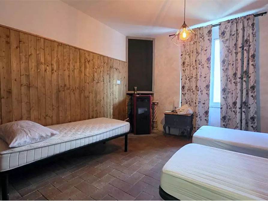 Immagine 16 di Casa indipendente in vendita  a Bagni Di Lucca