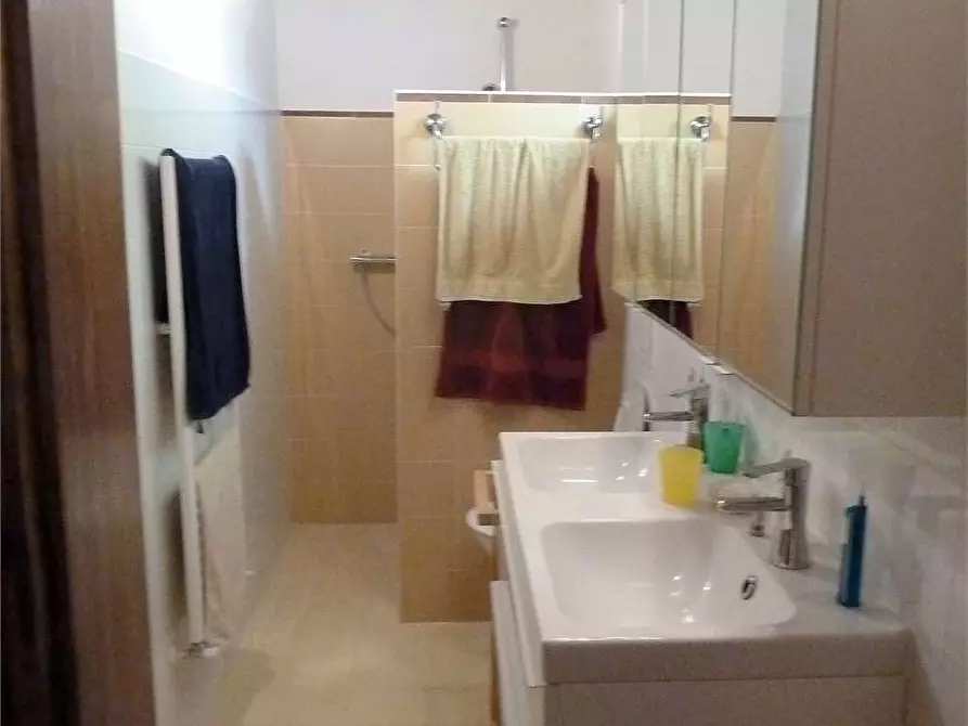 Immagine 44 di Rustico / casale in vendita  a Borgo A Mozzano