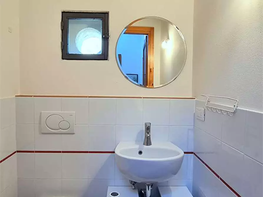 Immagine 35 di Rustico / casale in vendita  a Borgo A Mozzano