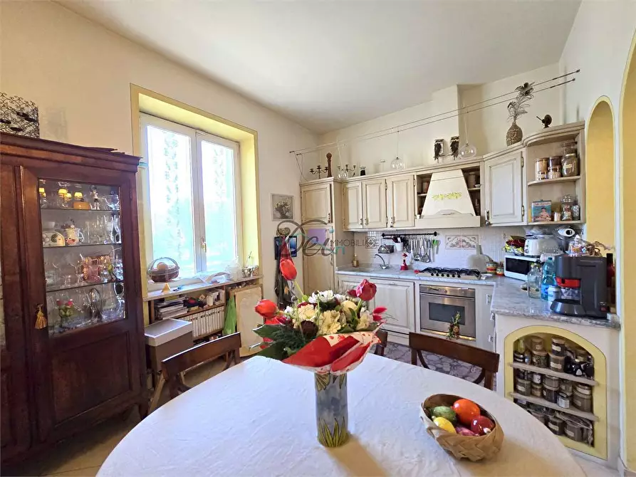 Immagine 3 di Villa in vendita  in Via Lombarda a Capannori