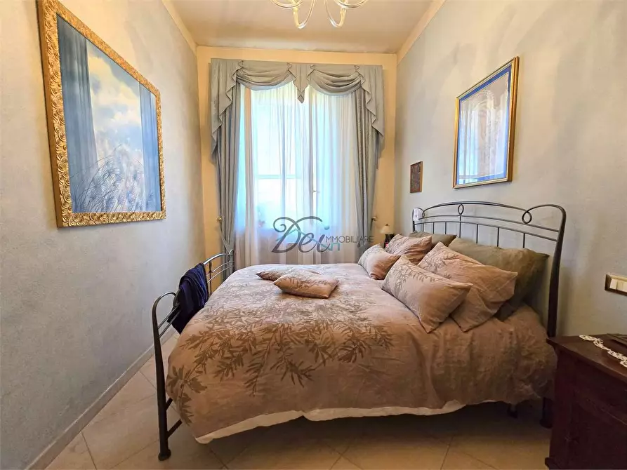 Immagine 21 di Villa in vendita  in Via Lombarda a Capannori