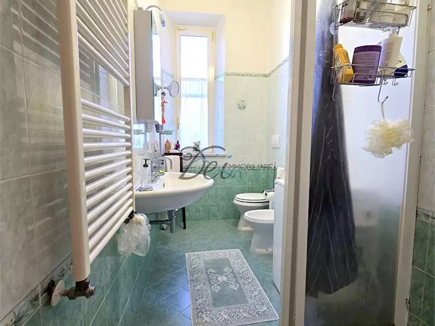 Immagine 27 di Villa in vendita  in Via Lombarda a Capannori