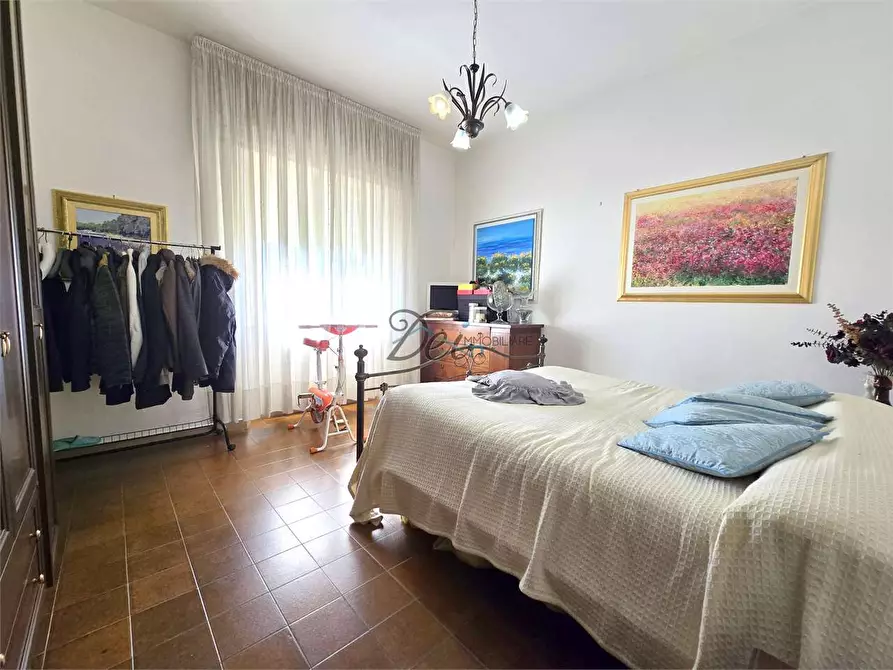 Immagine 37 di Villa in vendita  in Via Lombarda a Capannori