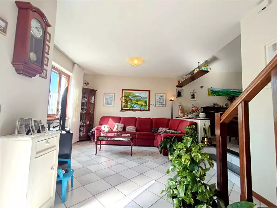 Immagine 8 di Villetta a schiera in vendita  in via delle cornacchie a Lucca