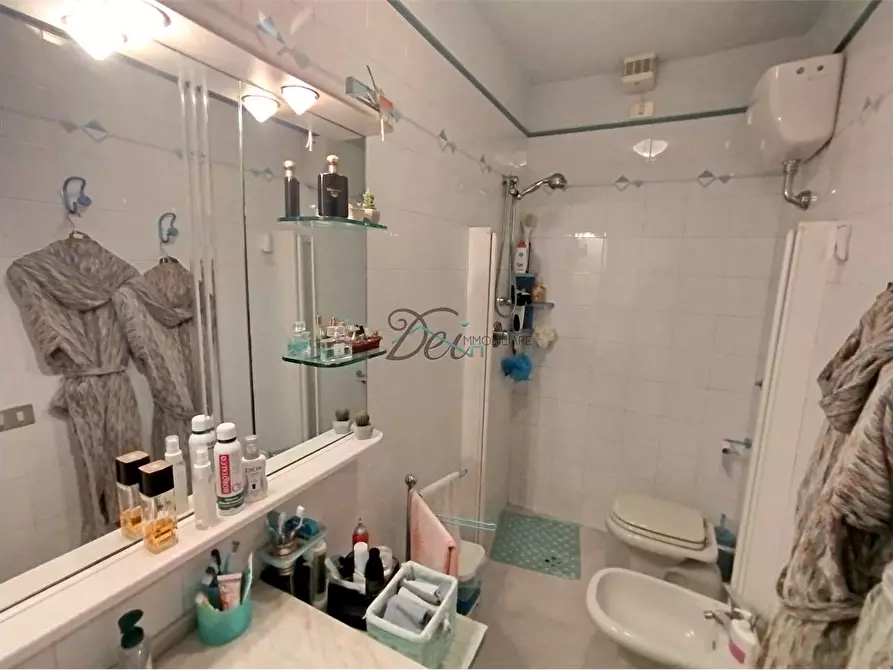 Immagine 34 di Villetta a schiera in vendita  in via delle cornacchie a Lucca