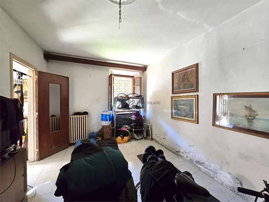Immagine 10 di Porzione di casa in vendita  in Via di Liso a Capannori