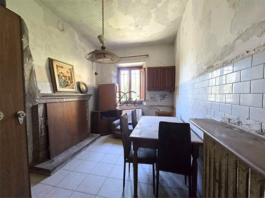 Immagine 11 di Porzione di casa in vendita  in Via di Liso a Capannori