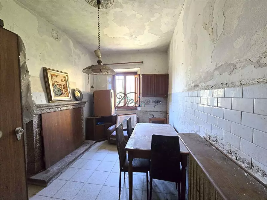 Immagine 12 di Porzione di casa in vendita  in Via di Liso a Capannori