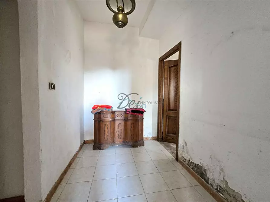 Immagine 19 di Porzione di casa in vendita  in Via di Liso a Capannori