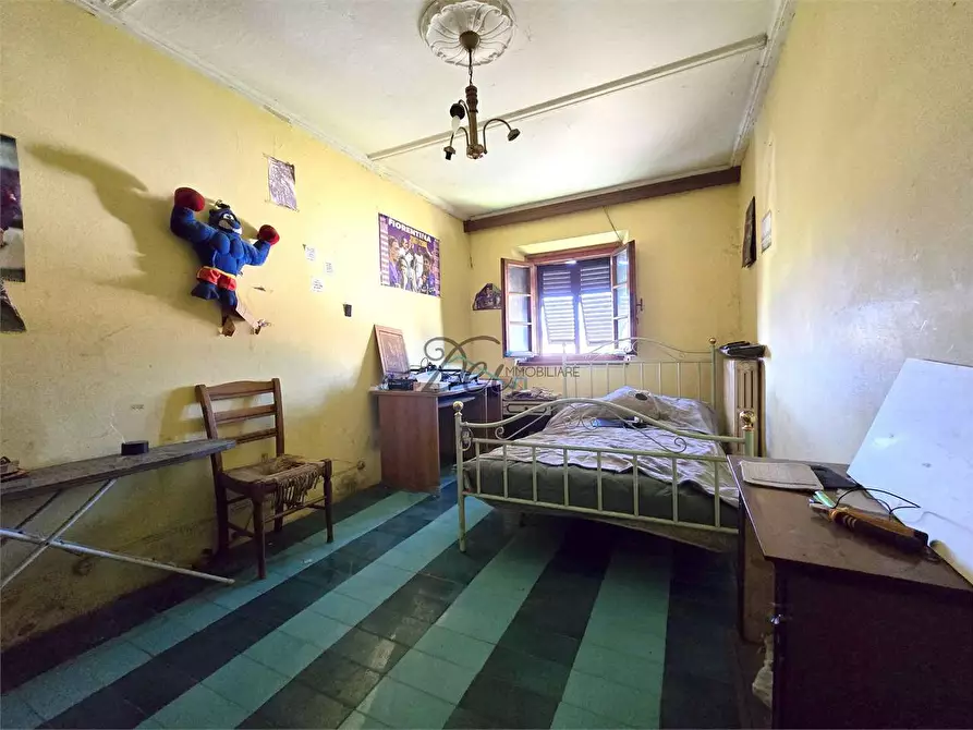 Immagine 26 di Porzione di casa in vendita  in Via di Liso a Capannori