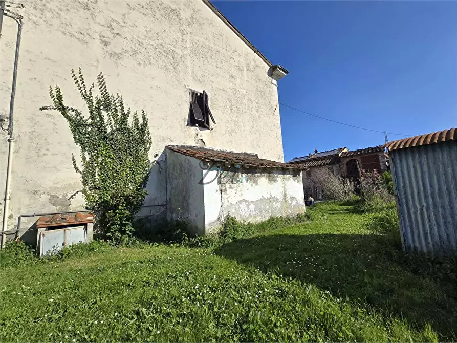 Immagine 3 di Porzione di casa in vendita  in Via di Liso a Capannori