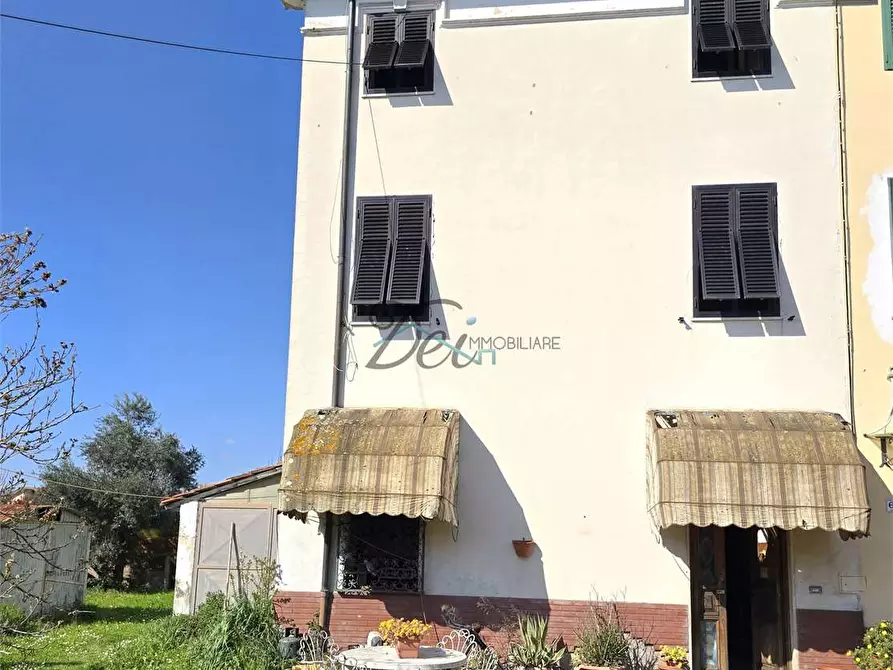 Immagine 34 di Porzione di casa in vendita  in Via di Liso a Capannori