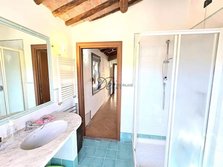 Immagine 22 di Porzione di casa in vendita  in Viale San Gemignano a Lucca