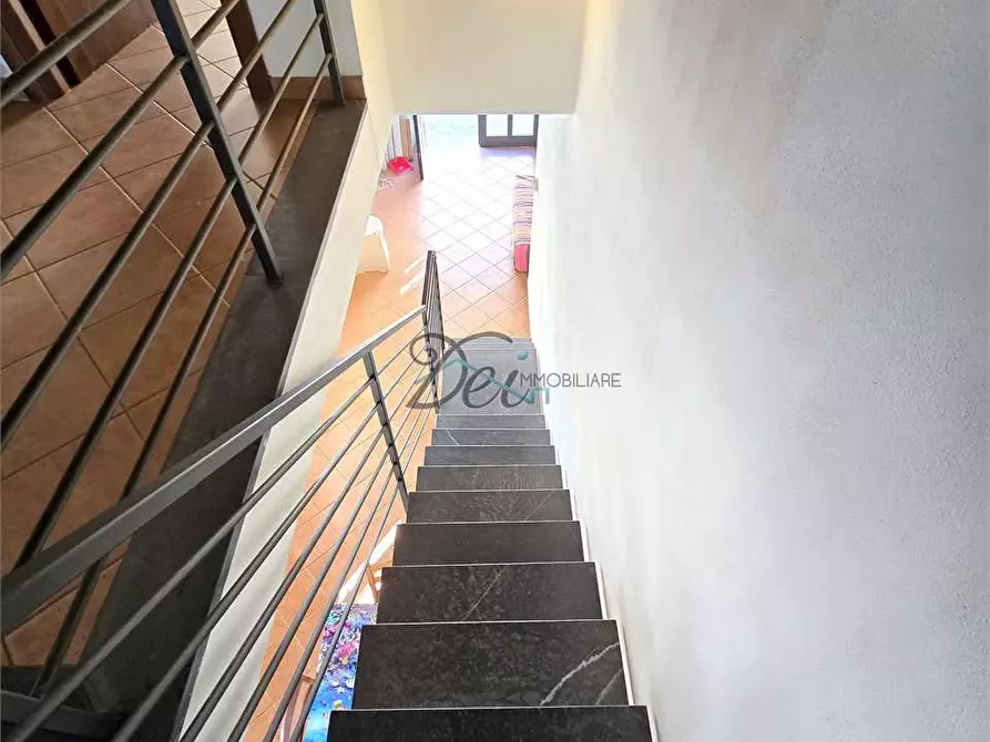 Immagine 12 di Porzione di casa in vendita  in Viale San Gemignano a Lucca