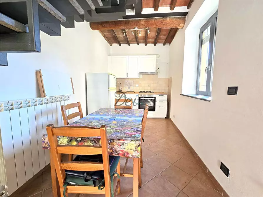 Immagine 4 di Porzione di casa in vendita  in Viale San Gemignano a Lucca