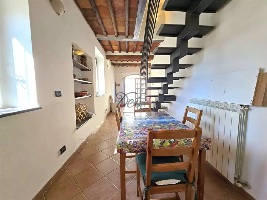 Immagine 10 di Porzione di casa in vendita  in Viale San Gemignano a Lucca