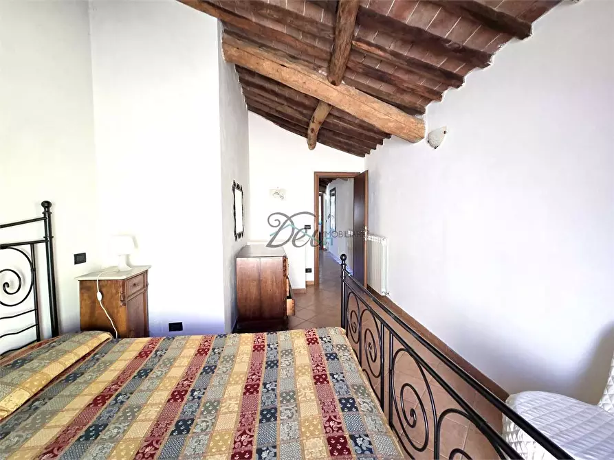 Immagine 18 di Porzione di casa in vendita  in Viale San Gemignano a Lucca