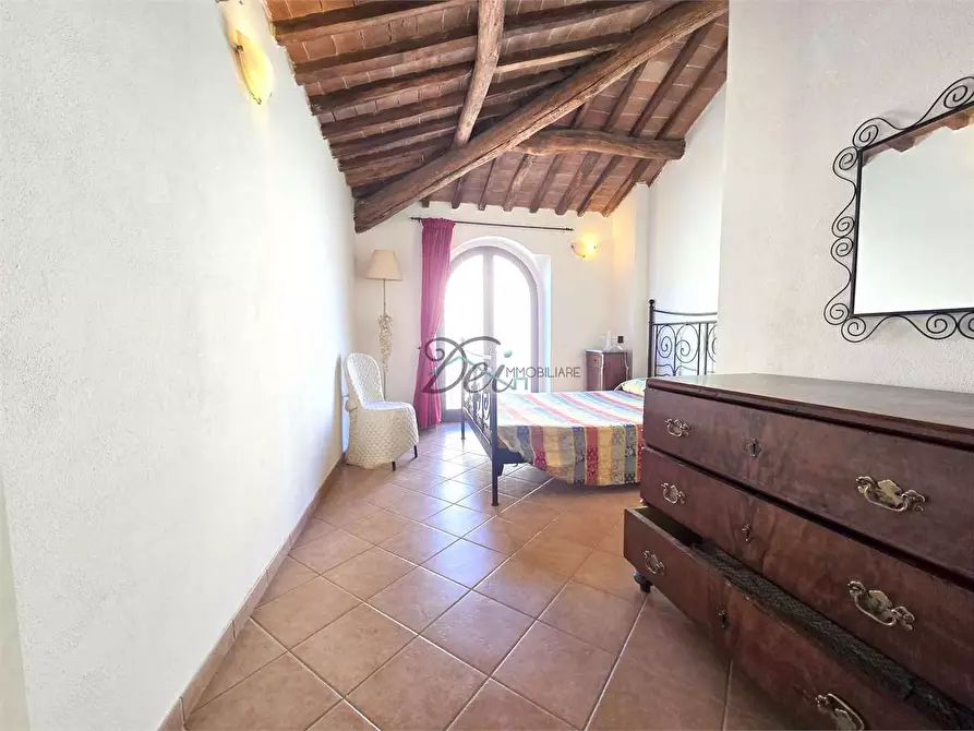 Immagine 17 di Porzione di casa in vendita  in Viale San Gemignano a Lucca