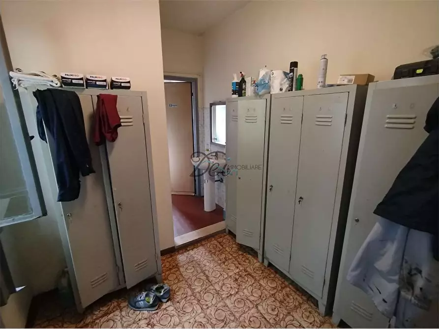 Immagine 17 di Capannone industriale in vendita  in via di piaggiori a Capannori