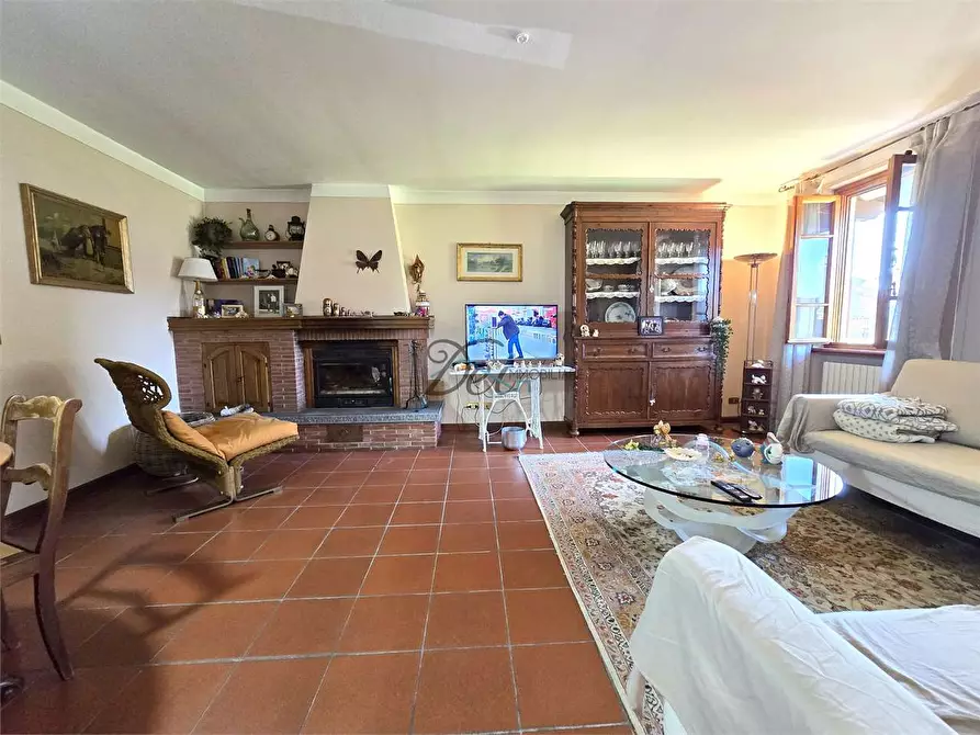 Immagine 23 di Villa in vendita  in via dell ave maria  a Capannori